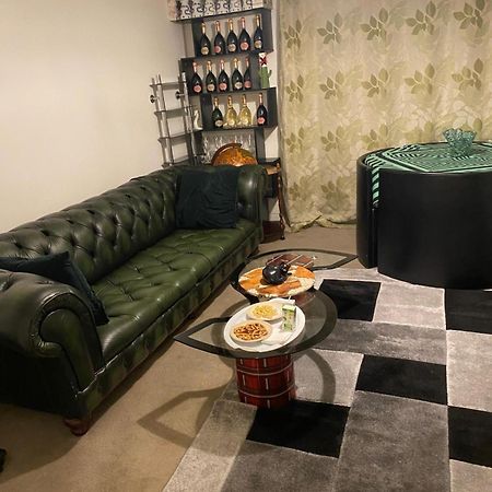 The Right Place. A Fabulous/Cozy Double Room Londra Esterno foto